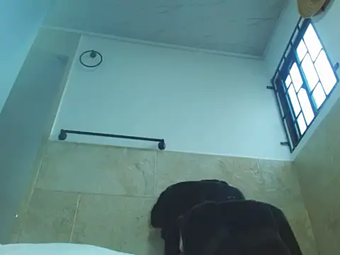 Snapshot of hornymilf_69xxx chatting on October 29, 5:25 pm hornymilf 69xxx online show from October 29, 5:25 pm