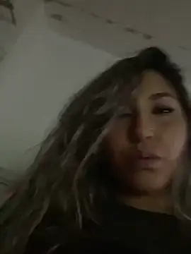 Snapshot of Khalyk_G chatting on February 16, 5:59 am Khalyk G online show from February 16, 5:59 am