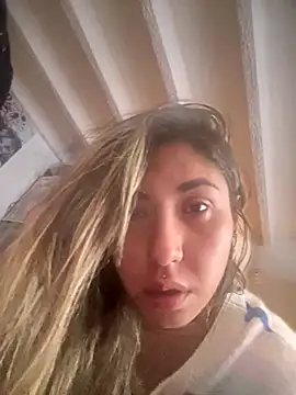 Snapshot of Khalyk_G chatting on November 16, 1:28 pm Khalyk G online show from November 16, 1:28 pm