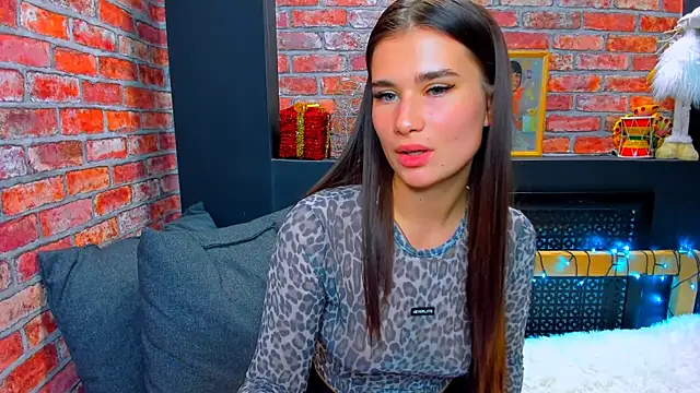 UrJoyy online show from December 10, 3:01 pm