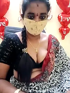 Snapshot of anisha91 chatting on February 15, 11:58 pm anisha91 online show from February 15, 11:58 pm