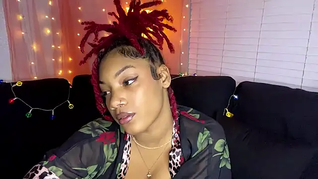 Snapshot of SheSoNastyy_21 chatting on December 8, 8:20 am SheSoNastyy 21 online show from December 8, 8:20 am
