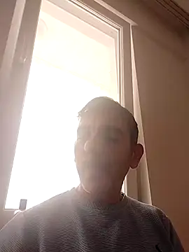 Snapshot of Egemen2245 chatting on November 16, 8:42 am Egemen2245 online show from November 16, 8:42 am