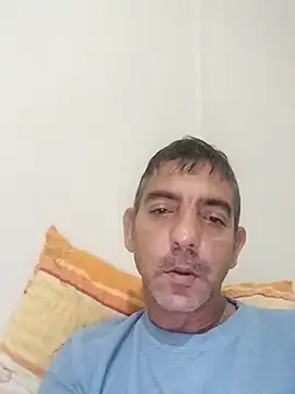 Snapshot of Egemen2245 chatting on November 16, 8:47 pm Egemen2245 online show from November 16, 8:47 pm