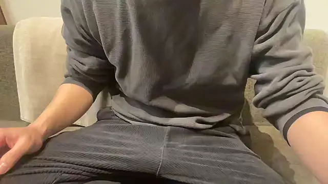 atom0407 online show from January 10, 10:28 am