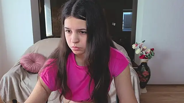 Molly Owens online show from October 5, 7:07 am