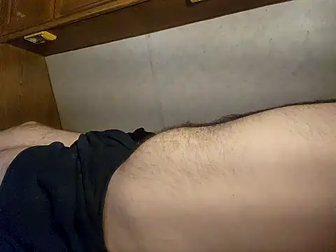 ShyButBrickedUp online show from December 4, 10:02 am