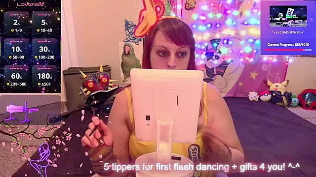 BabyZelda online show from March 18, 6:49 am