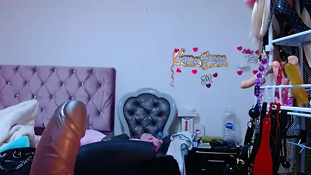 lanaqueen699 online show from March 26, 12:11 pm