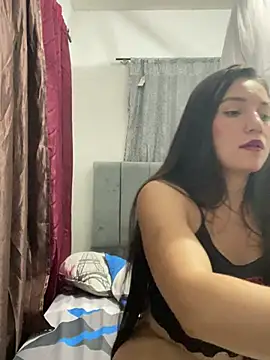 Snapshot of Sweetsex_valeria chatting on February 11, 5:26 am Sweetsex valeria online show from February 11, 5:26 am