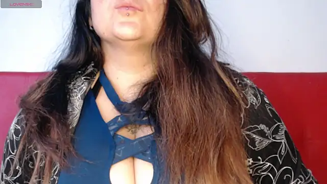 amydeepqueen online show from December 13, 11:34 am