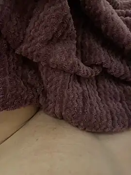 Meeedooo69 online show from March 28, 3:22 pm