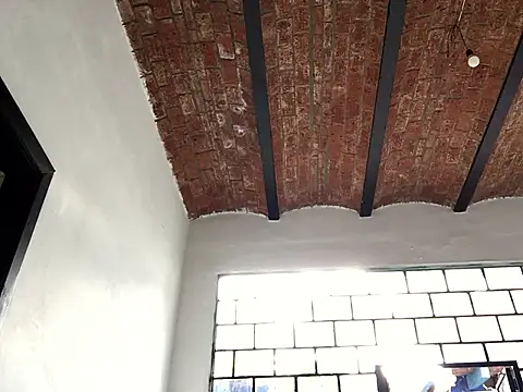 Snapshot of IM_A_WOT chatting on December 5, 10:23 pm IM A WOT online show from December 5, 10:23 pm