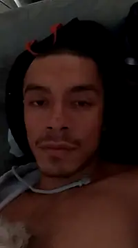 Snapshot of IM_A_WOT chatting on February 27, 10:09 pm IM A WOT online show from February 27, 10:09 pm