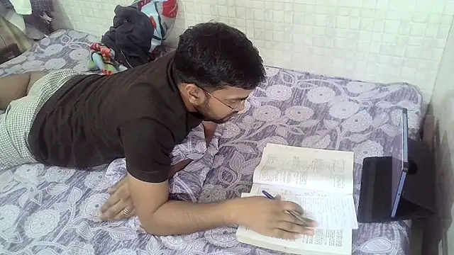 bigvorn6 online show from April 6, 3:57 pm