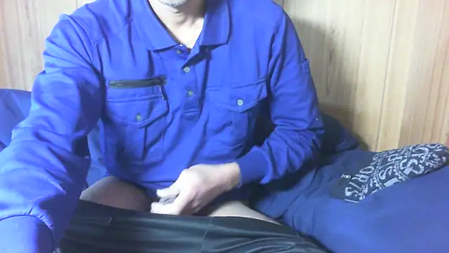 Snapshot of egagana chatting on February 1, 2:37 am egagana online show from February 1, 2:37 am