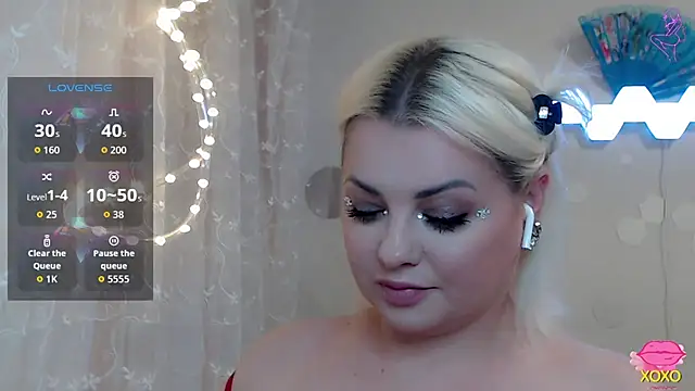 Snapshot of JewellKiss7 chatting on November 29, 11:13 am JewellKiss7 online show from November 29, 11:13 am