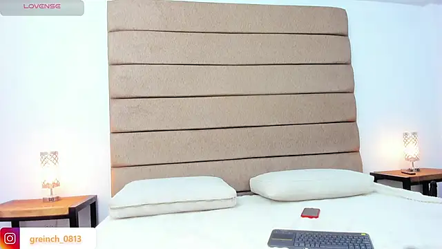 Snapshot of sally_rosses chatting on February 18, 11:55 am sally rosses online show from February 18, 11:55 am