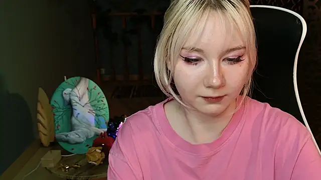 Snapshot of NancyMartinez chatting on March 20, 11:27 am NancyMartinez online show from March 20, 11:27 am