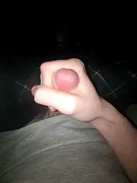 SoloExploder101 online show from February 15, 1:24 am