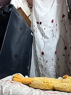 LunaDrago online show from April 19, 10:58 am