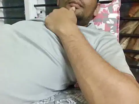 NiceBoy9099 online show from February 28, 6:20 pm