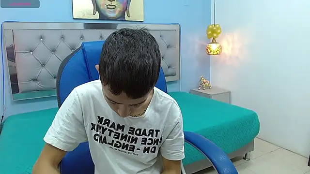 Snapshot of Xavii18 chatting on January 27, 12:16 pm Xavii18 online show from January 27, 12:16 pm