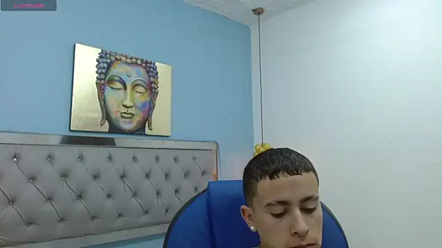 Snapshot of Xavii18 chatting on February 11, 6:55 pm Xavii18 online show from February 11, 6:55 pm