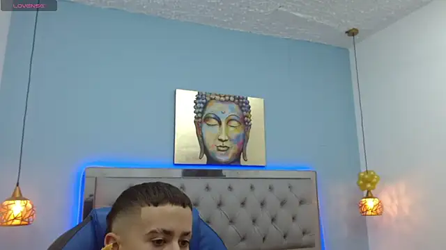 Snapshot of Xavii18 chatting on February 26, 7:38 pm Xavii18 online show from February 26, 7:38 pm