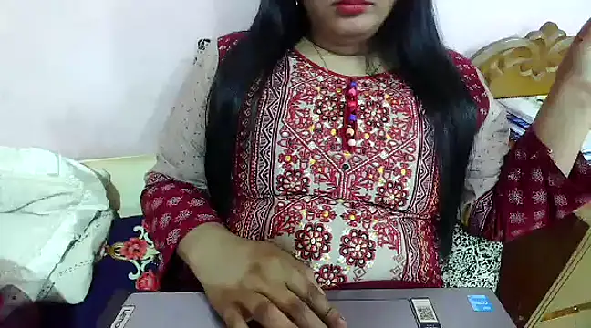 LovelyRose69 online show from January 5, 7:39 pm