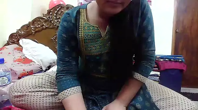 LovelyRose69 online show from March 14, 4:51 pm