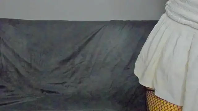 SuriFlirt online show from March 13, 2:16 am