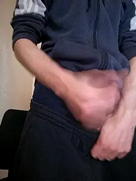 Snapshot of kx93 chatting on January 16, 11:15 am kx93 online show from January 16, 11:15 am