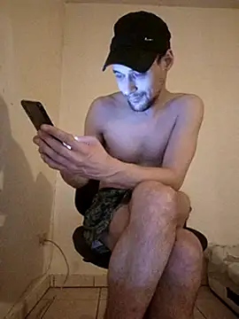 Snapshot of kx93 chatting on February 8, 9:25 pm kx93 online show from February 8, 9:25 pm