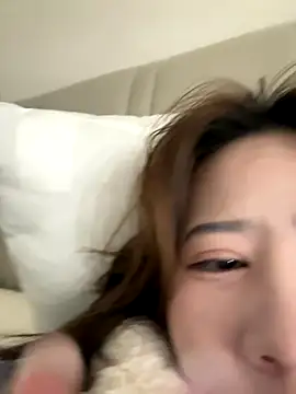 Snapshot of Angelababy001 chatting on November 22, 4:17 pm Angelababy001 online show from November 22, 4:17 pm