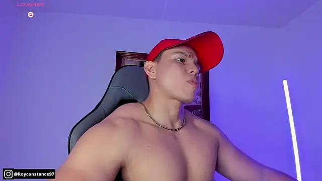 Snapshot of RoyConstance chatting on November 19, 4:12 am RoyConstance online show from November 19, 4:12 am