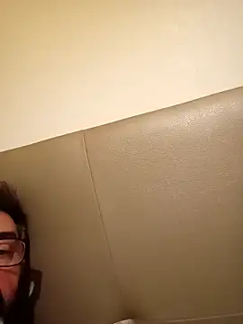 pana1978loco online show from October 3, 5:26 am