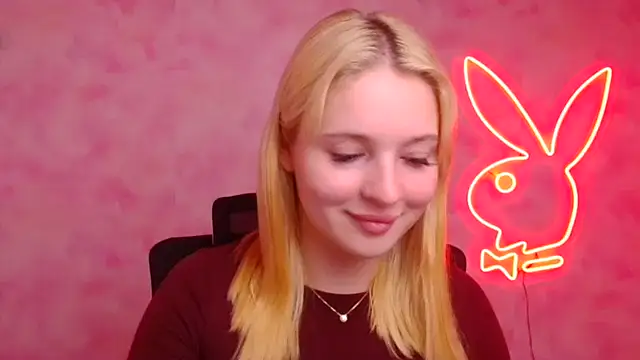 Milka kiss  online show from October 21, 12:28 pm