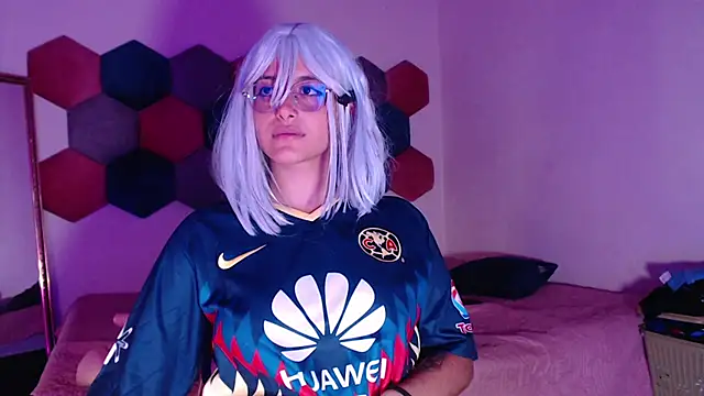 Snapshot of liz-beths chatting on March 16, 12:01 am liz-beths online show from March 16, 12:01 am