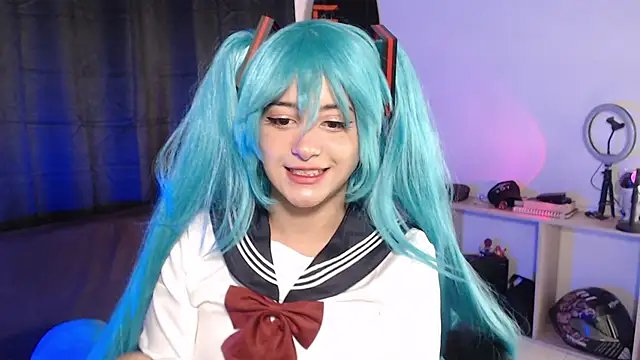 Snapshot of liz-beths chatting on November 20, 10:31 pm liz-beths online show from November 20, 10:31 pm