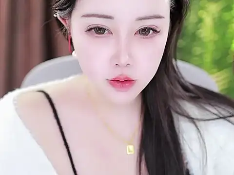 Qiaoqiao  online show from January 16, 7:31 pm