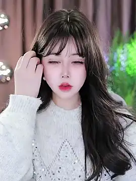 Qiaoqiao  online show from February 21, 8:29 am