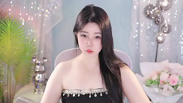 Qiaoqiao  online show from September 12, 12:49 pm