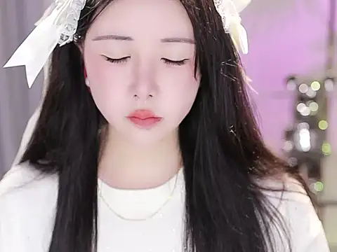 Qiaoqiao  online show from October 7, 4:53 am