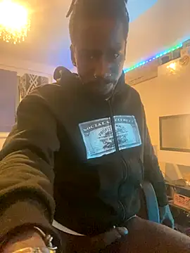 Snapshot of einRowdey chatting on November 17, 6:24 pm einRowdey online show from November 17, 6:24 pm