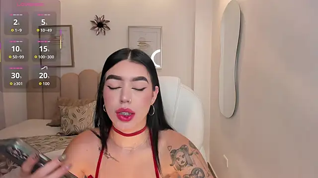 zoee jackson online show from June 5, 7:41 pm