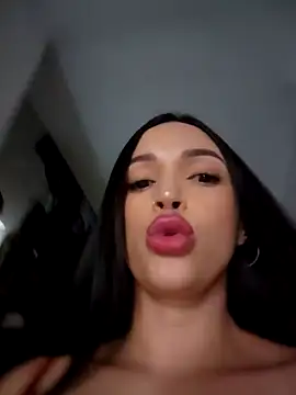 Snapshot of Naty_Santos chatting on January 22, 10:26 pm Naty Santos online show from January 22, 10:26 pm