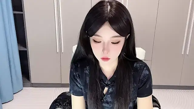 Q-ing online show from October 16, 4:08 pm