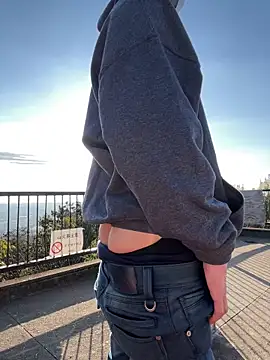 takuyapp online show from February 16, 10:43 pm