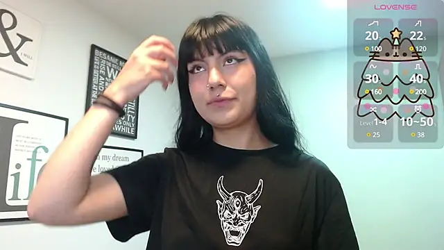 Snapshot of amy_adams1 chatting on December 27, 4:47 am amy adams1 online show from December 27, 4:47 am